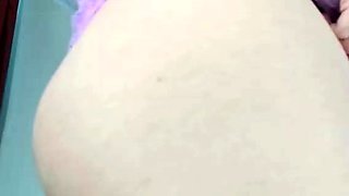 Close up MiLF getting it in the ass