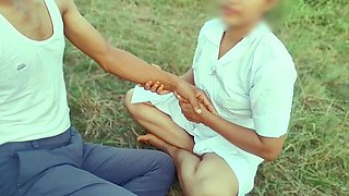 Indian Sexy Nurse Sex with Patient, Indian Nurse Sex with Patient, Desi Sarakari Nurse Outdoor Fucked by Patient Hindi HD