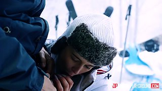 Sporty Outdoor Romance with Tony De Sergio