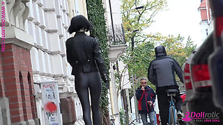 My Puppet in Public