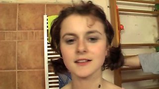 Young Pussy Licked Before Hardcore Shower Fuck
