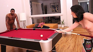 Beating Gianna Love in Pool for Some Pussy