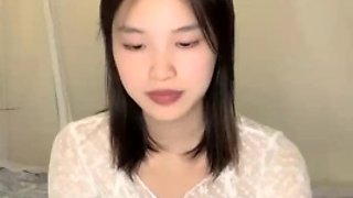 The lustful side of the goddess next door, Peach Fish, innocent and shy, was fucked by her boyfriend for several days in a live broadcast in China, and was ravaged by her unprotected creampie 6