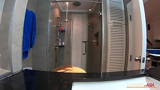 Asian Maid Offers Intimate Service To Her Boss