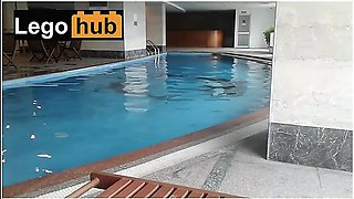 I Pick Up A Hot Cosplay Girl At The Swimming Pool With Harley Quinn
