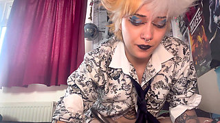 Goth Office Worker Has a Heart and Resus