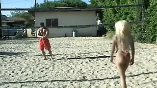 Cameron Cain, Anthony Hardwood And Brittney Skye - Vacanze Erotiche (full Movie)