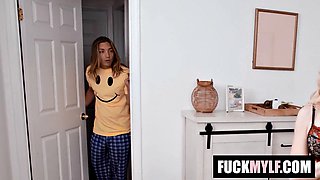 Big-Butt Christie Stevens Tricked to Bare All for Axel Haze