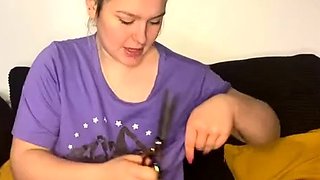 Delilah Jynx - This top is out of fashion help me fix that