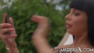 MARISKAX Busty cougar Valentina Ricci gets ass fucked