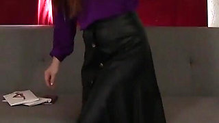 Pantyhose Salesman Footjob