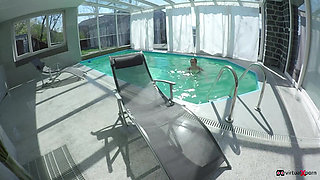 Chubby mature virtual masturbating at the pool