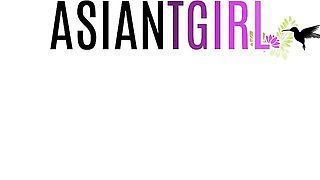 Passionate nymphet - long legs video - Grooby Girls