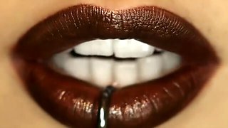 Mandy Armani Plowing In The Shower With Her Phat Booty - Juliana Grandi