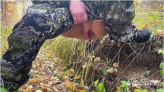 Milf Sat Down To Pee In Nature