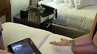 Step-sisters First Threesome: Double BJ and Cum Swap