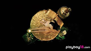 Teenie Gives A Special Treatment To Her Gf With Lauren Oconner