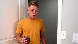 Stepsis Jojo Austin Gets Screwed & Washed With Sperm