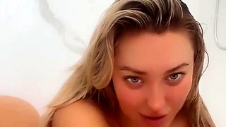 Stefanie Knight Nude Shower Dildo Masturbation
