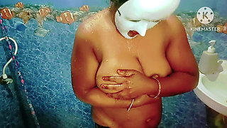 Sexy Huge Boobs Desi Girl Gave a Hot Blowjob for His Boyfriend in the Bathroom and He Cum on Her Hair