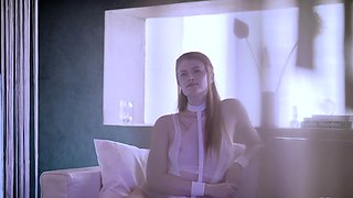 HARDWERK Hologang with Lucy Huxley