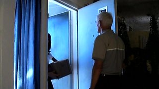 Amateur brunette doggystyle fucks a big cock