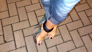 high heels walking - public crossdressing