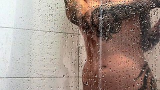 Brunette Solo Webcam Masturbation