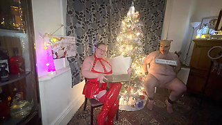 Mrs Kinkmas Christmas story with Satana's piggy.