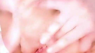 Sticky Fingers!