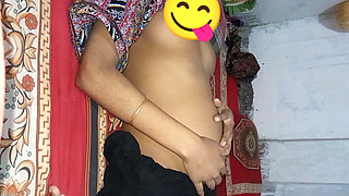 Desi Village Girl Fuck Horny Pussy by Fingering and Showing Boobs and Play with Fingering Video