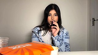 Brunette Solo Webcam Masturbation