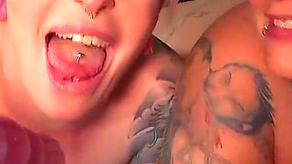 Lesbian Fun with Piggy Mouth