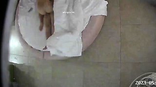 Amateur couple hidden cam