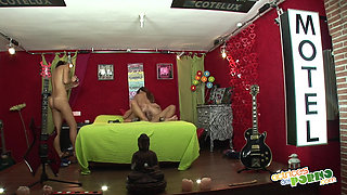 Facecam Carla and Carolina Abril