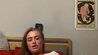 Horny tattooed goth tits bouncing while fingers deep