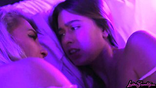 Alix and Jill's lesbian makeout video