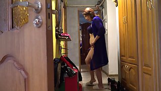 stepmother naked in front of the mirror (Voyeur)