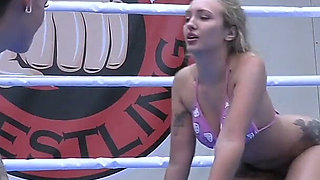 Kitty Marie Vs Katt Noir - Sex Fight