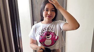 A beautiful Indian neighbor likes to enter her neighbors' house as a pretext to get hard.