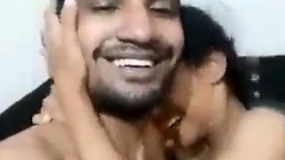 बॉयफ्रेंड ने दिखाई अपन