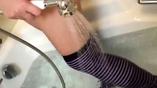 Webcam brunette solo masturbation