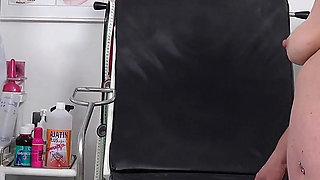 Hairy Mature Jolly Jay Cums on Her Gyno Exam