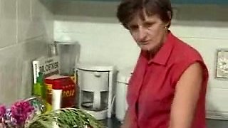 German Granny in the Kitchen R20