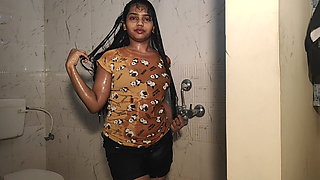 Sexy Indian Girl Alia Advani Wet Shower Tease