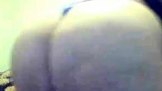 Curvy Latina Cam Girl Masturbates