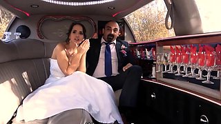 VIP4K. Enticing bride-to-be rocks out with injured guy