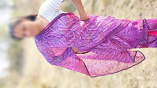 Indian Village Daver Bhabhi XXX Video, Village Beautiful Bhabhi Fucked in Jungle Outdoor Hindi XXX Video, Hindi Audio