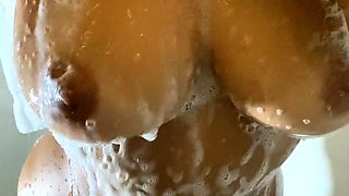 DaneJones HD Natural big boob girl masturbates