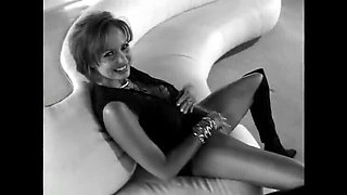Blake Mitchell: Amazing MILF Wants a Big Orgasm Inside Her